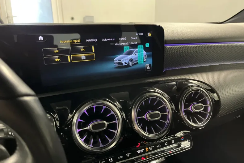 Mercedes-Benz A 250 (Clasa A) din 2020 cu 125.142 km - oferta MER206540 - foto 27