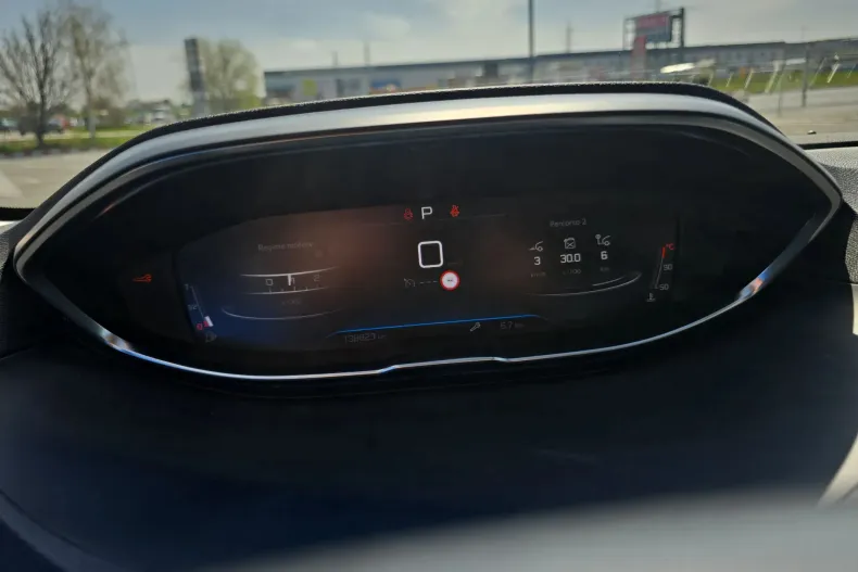 Peugeot 3008 din 2021 cu 138.766 km - oferta PEU206541 - foto 12