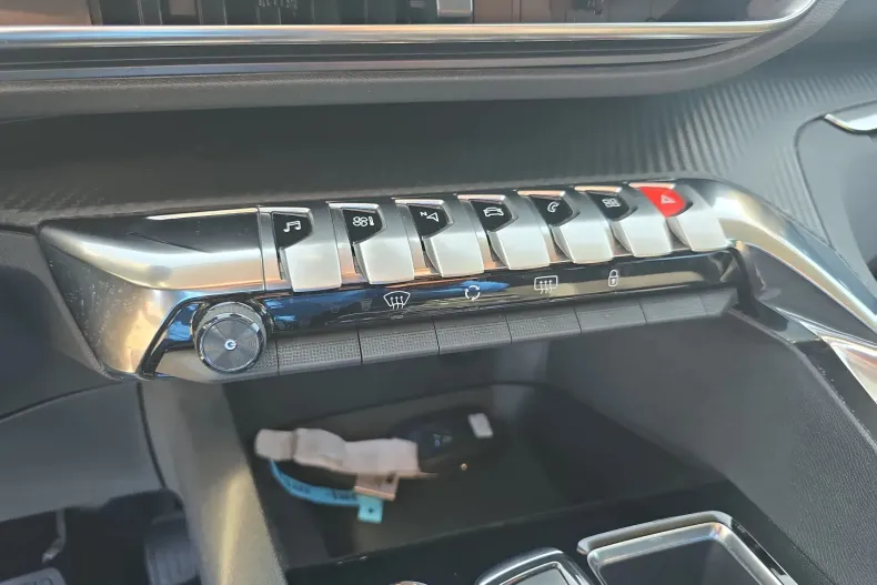 Peugeot 3008 din 2021 cu 138.766 km - oferta PEU206541 - foto 15