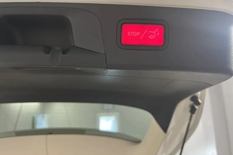 Mercedes-Benz GLC din 2021 cu 147.449 km - oferta MER206543 - foto 31