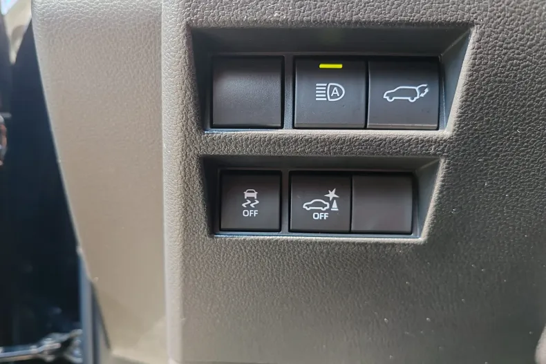 Toyota Land Cruiser 300 din 2023 cu 85.199 km - oferta TOY206545 - foto 16