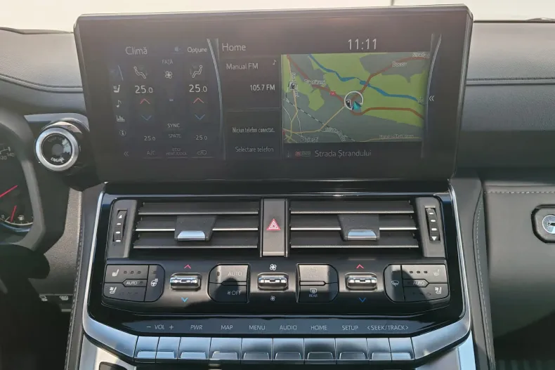 Toyota Land Cruiser 300 din 2023 cu 85.199 km - oferta TOY206545 - foto 19