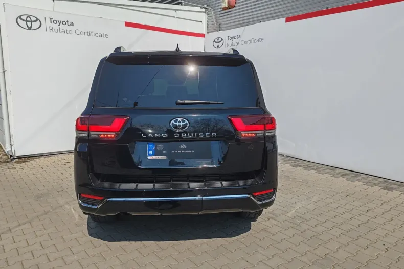 Toyota Land Cruiser 300 din 2023 cu 85.199 km - oferta TOY206545 - foto 26