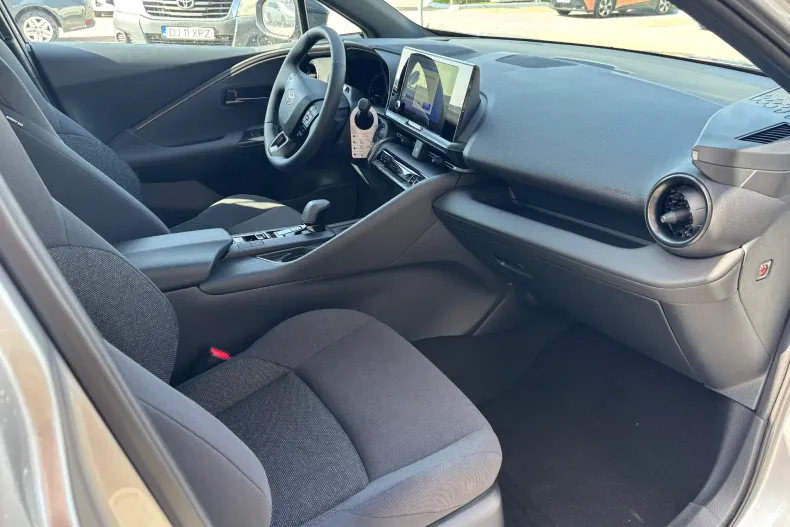 Toyota C-HR din 2025 cu 2 km - oferta TOY206547 - foto 11