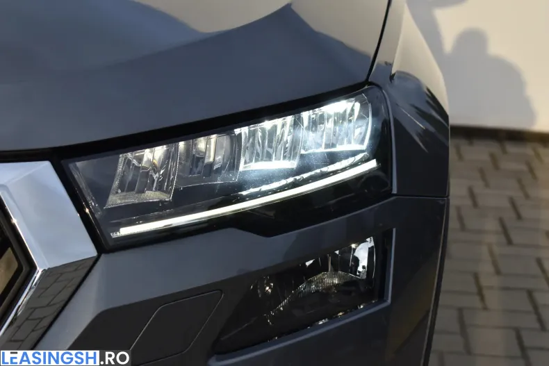 Skoda Karoq din 2023 cu 36.562 km - oferta SKO206549 - foto 14