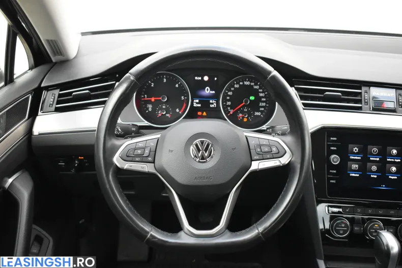 Volkswagen Passat din 2020 cu 42.397 km - oferta VOL206551 - foto 8