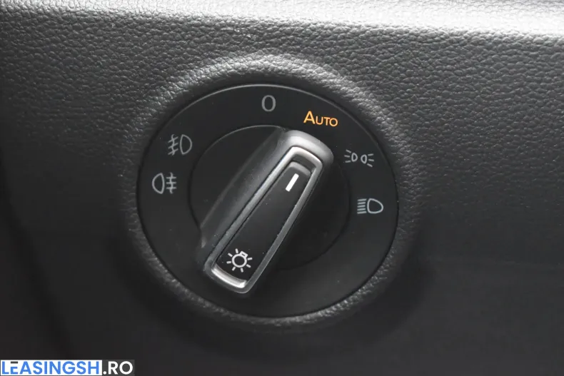 Volkswagen T-Roc din 2021 cu 97.360 km - oferta VOL206552 - foto 32