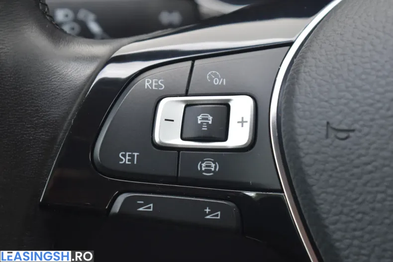 Volkswagen T-Roc din 2021 cu 97.360 km - oferta VOL206552 - foto 34