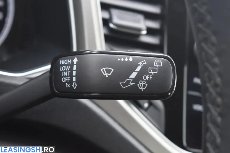 Volkswagen T-Roc din 2021 cu 97.360 km - oferta VOL206552 - foto 36