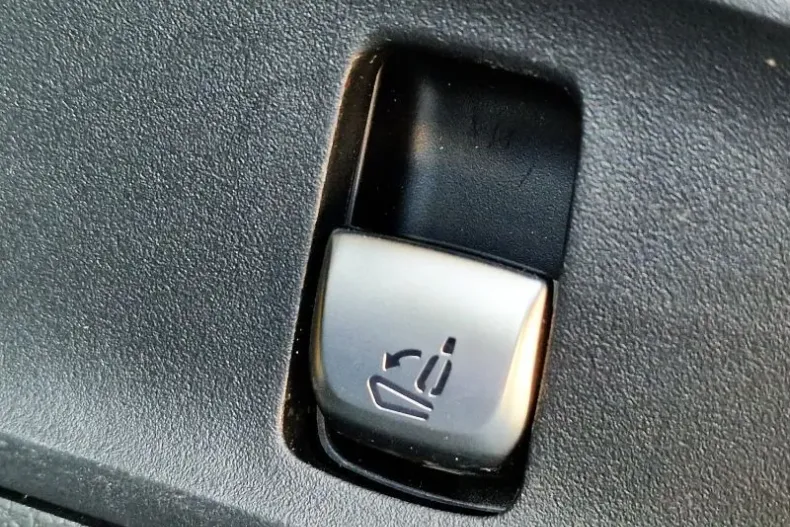 Mercedes-Benz GLC Coupe din 2021 cu 99.948 km - oferta MER206555 - foto 6