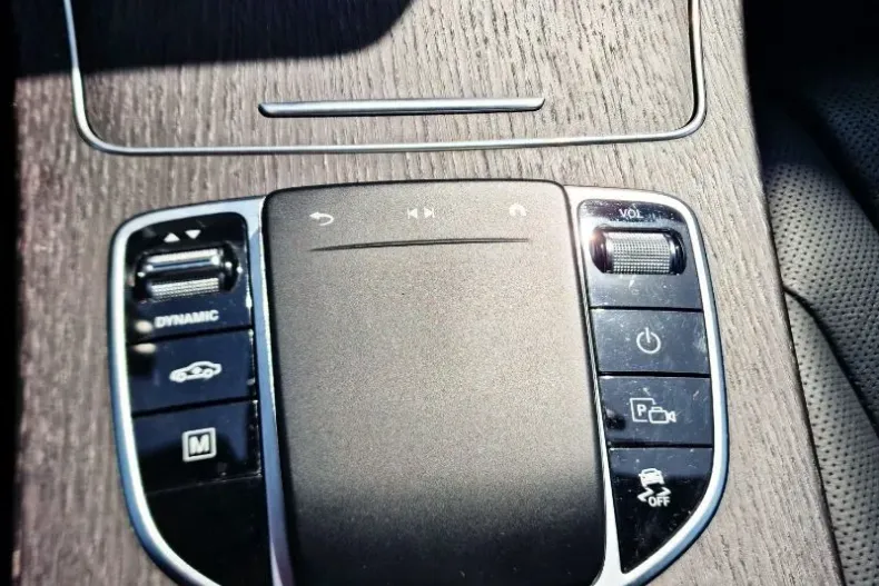 Mercedes-Benz GLC Coupe din 2021 cu 99.948 km - oferta MER206555 - foto 16