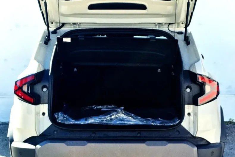 Dacia Duster din 2025 cu 27 km - oferta DAC206556 - foto 9