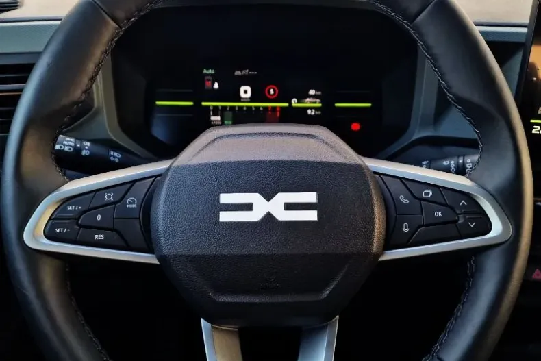 Dacia Duster din 2025 cu 27 km - oferta DAC206556 - foto 17