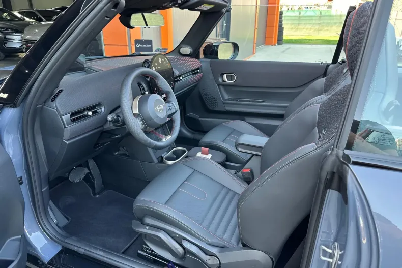 MINI Cooper S din 2026 cu 126 km - oferta MIN206560 - foto 5