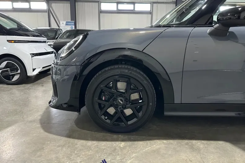 MINI Cooper S din 2026 cu 126 km - oferta MIN206560 - foto 28