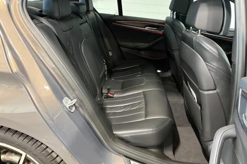 BMW 530e (Seria 5) din 2022 cu 162.227 km - oferta BMW206564 - foto 4