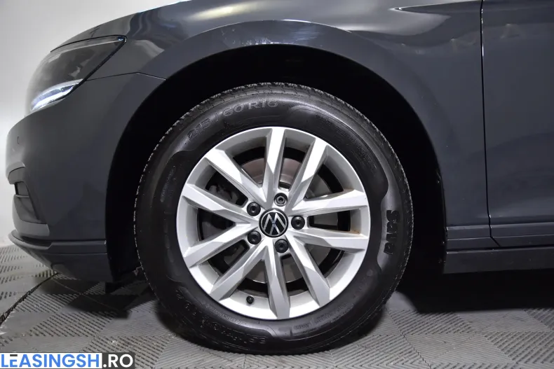 Volkswagen Passat din 2021 cu 159.900 km - oferta VOL206567 - foto 13