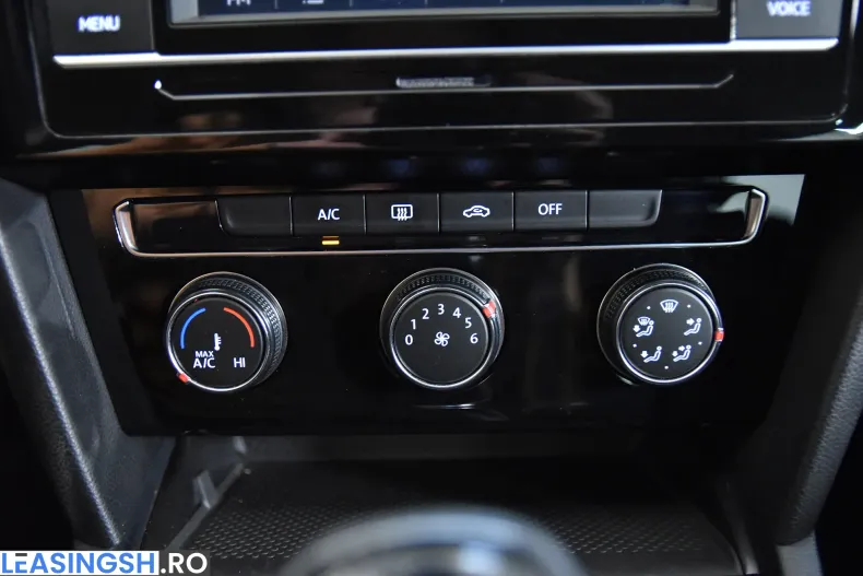 Volkswagen Passat din 2021 cu 159.900 km - oferta VOL206567 - foto 17