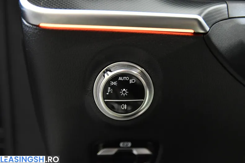 Mercedes-Benz C din 2023 cu 44.676 km - oferta MER206574 - foto 16