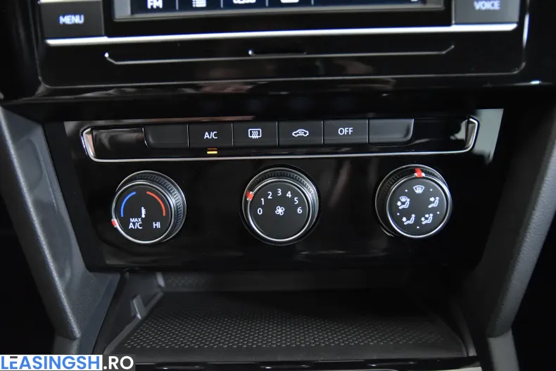 Volkswagen Passat din 2021 cu 63.340 km - oferta VOL206576 - foto 17