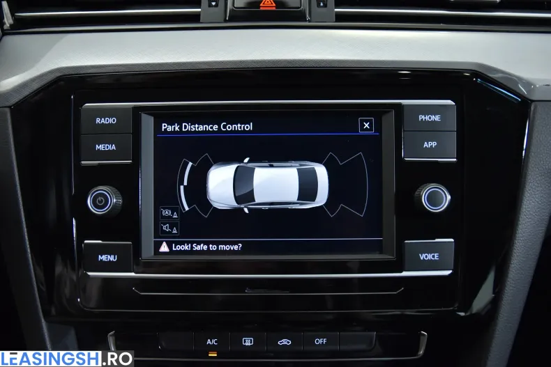 Volkswagen Passat din 2021 cu 63.340 km - oferta VOL206576 - foto 18