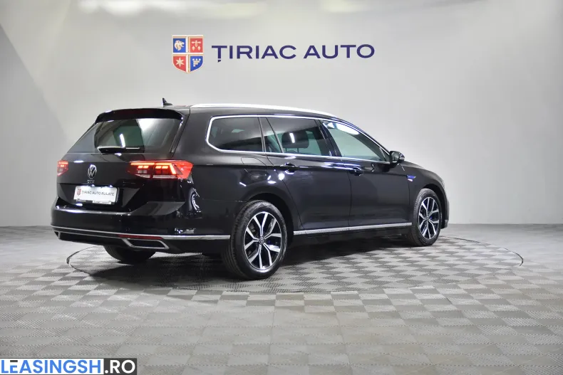 Volkswagen Passat din 2022 cu 122.096 km - oferta VOL206586 - foto 5