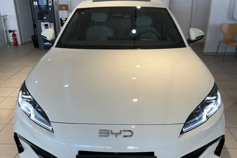 BYD Seal 6 din 2025 cu 28 km - oferta BYD206601 - foto 2