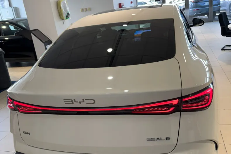 BYD Seal 6 din 2025 cu 28 km - oferta BYD206601 - foto 10