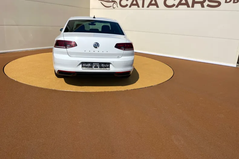 Volkswagen Passat din 2020 cu 133.000 km - oferta VOL206602 - foto 12