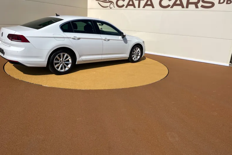 Volkswagen Passat din 2020 cu 133.000 km - oferta VOL206602 - foto 15