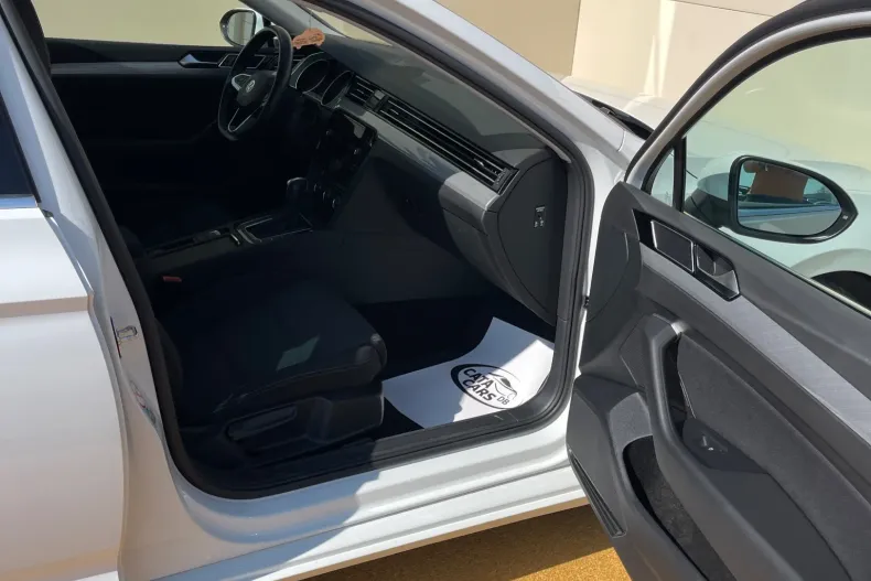 Volkswagen Passat din 2020 cu 133.000 km - oferta VOL206602 - foto 21