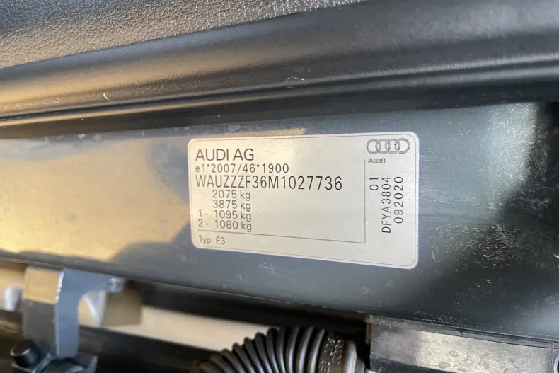 Audi Q3 din 2020 cu 161.000 km - oferta AUD206603 - foto 40