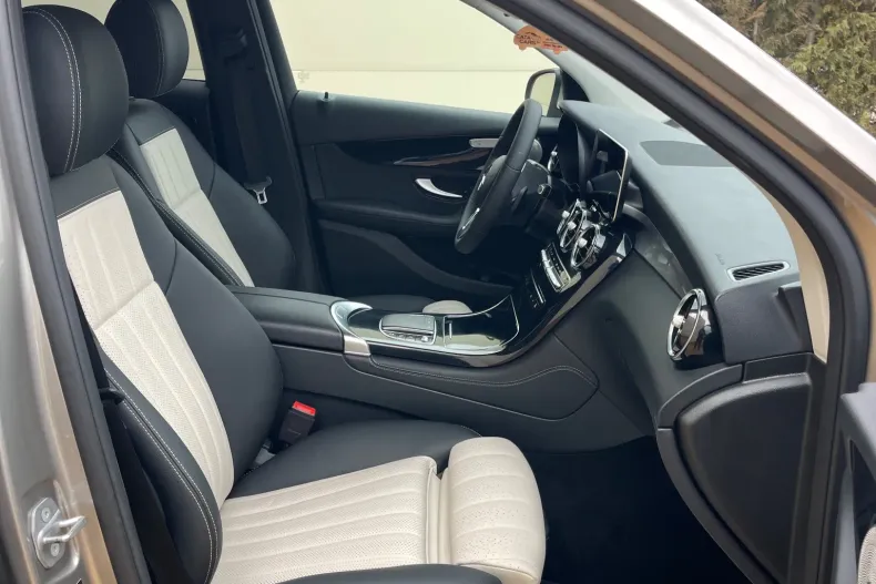 Mercedes-Benz GLC din 2020 cu 165.000 km - oferta MER206604 - foto 22