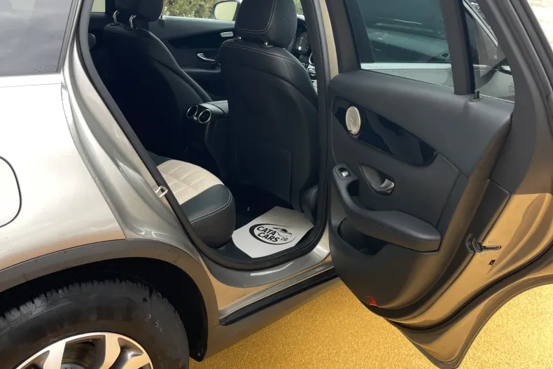 Mercedes-Benz GLC din 2020 cu 165.000 km - oferta MER206604 - foto 23