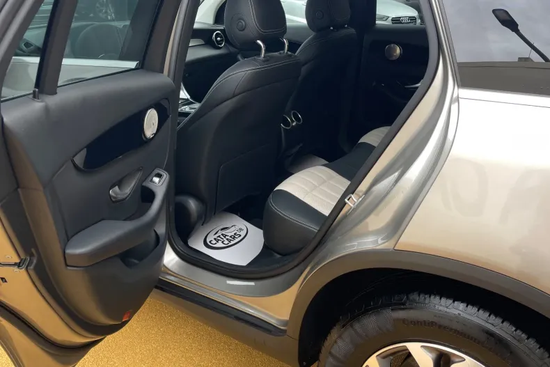 Mercedes-Benz GLC din 2020 cu 165.000 km - oferta MER206604 - foto 26