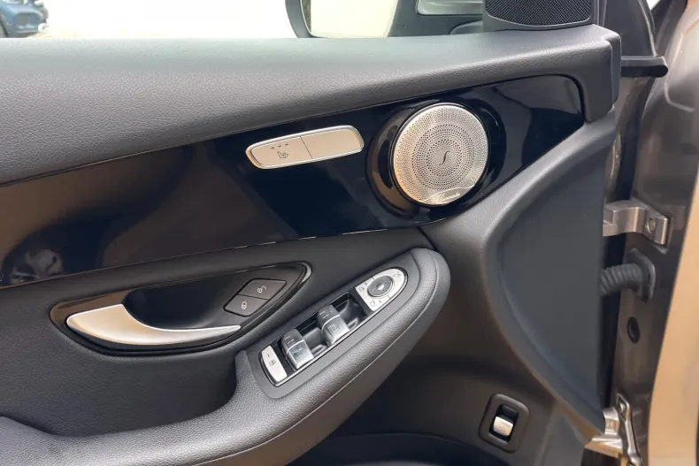 Mercedes-Benz GLC din 2020 cu 165.000 km - oferta MER206604 - foto 30