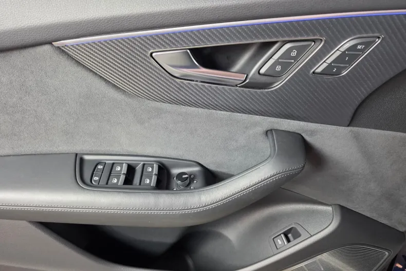 Audi RSQ8 din 2024 cu 23.371 km - oferta AUD206608 - foto 40