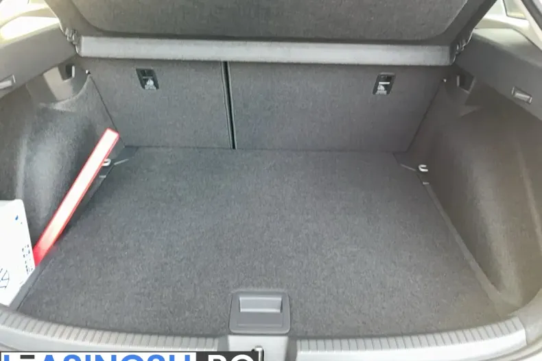 Volkswagen Taigo din 2025 cu 3.785 km - oferta VOL206609 - foto 17