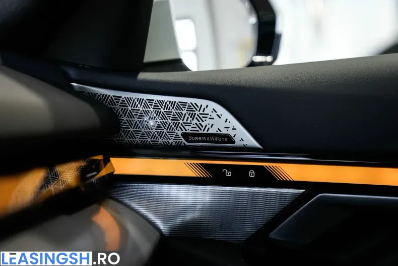 BMW 520i (Seria 5) din 2025 cu 5.173 km - oferta BMW206610 - foto 8