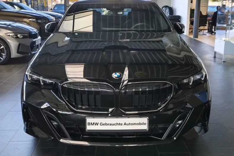 BMW 520i (Seria 5) din 2025 cu 8.182 km - oferta BMW206613 - foto 2