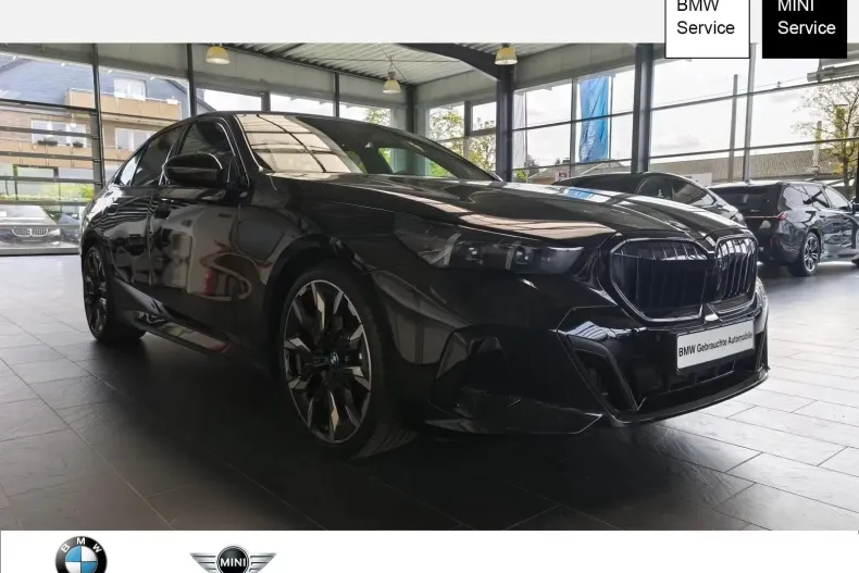 BMW 520i (Seria 5) din 2025 cu 8.182 km - oferta BMW206613 - foto 3