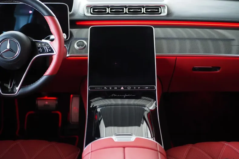 Mercedes-Benz S Maybach din 2025 cu 1.400 km - oferta MER206624 - foto 16