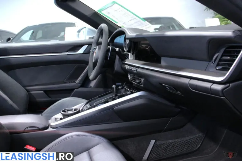 Porsche 911 din 2024 cu 4.591 km - oferta POR206625 - foto 12