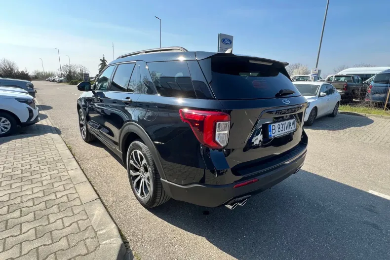 Ford Explorer din 2022 cu 126.000 km - oferta FOR206626 - foto 4