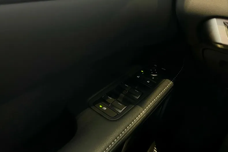 Lexus Seria RX din 2026 cu 5 km - oferta LEX206635 - foto 31