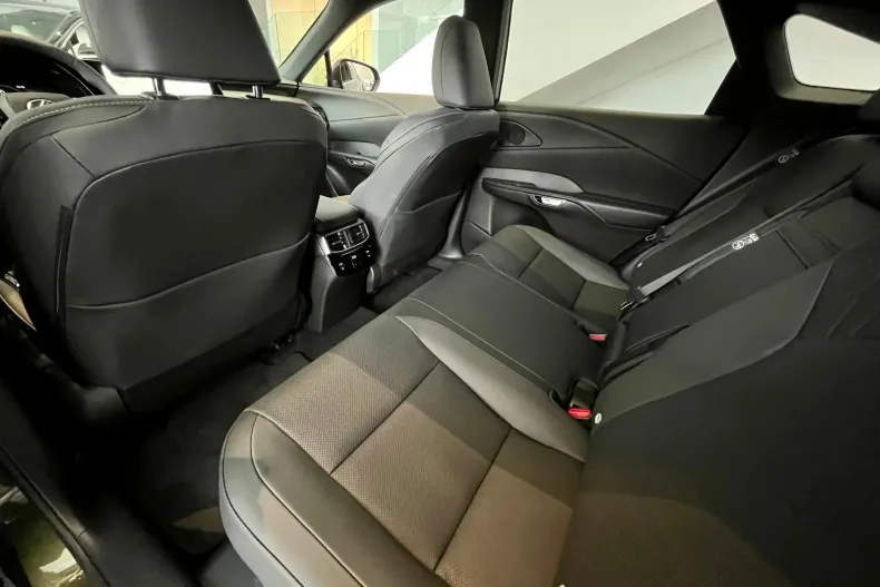 Lexus Seria RX din 2026 cu 5 km - oferta LEX206635 - foto 35