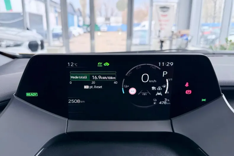 Toyota Prius din 2025 cu 3.000 km - oferta TOY206636 - foto 10