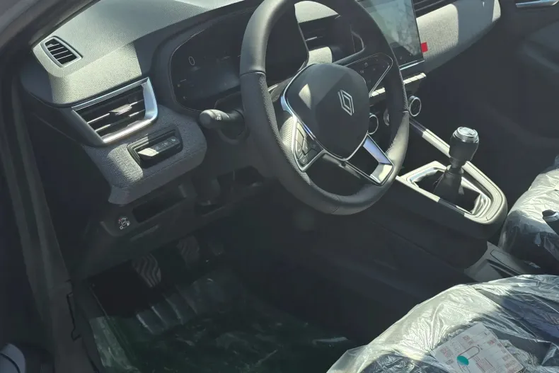 Renault Clio din 2025 cu 1 km - oferta REN206637 - foto 16