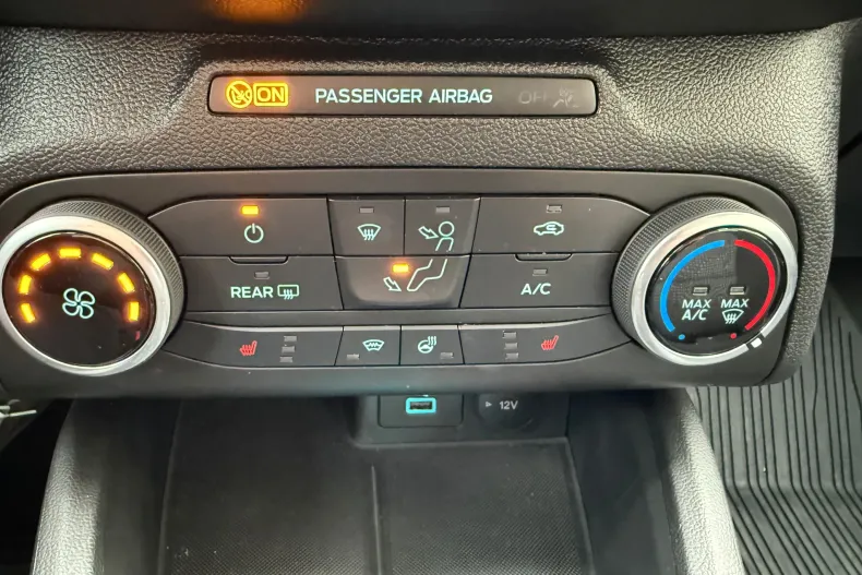 Ford Focus din 2022 cu 30.545 km - oferta FOR206638 - foto 6