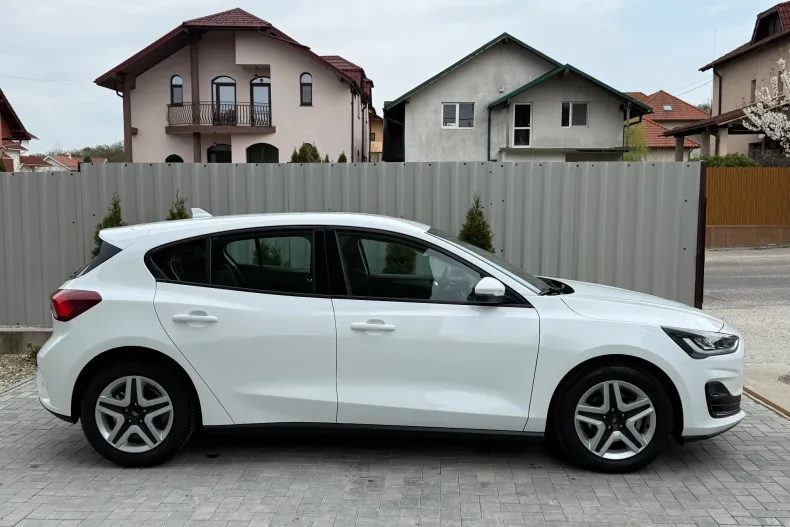 Ford Focus din 2022 cu 30.545 km - oferta FOR206638 - foto 13